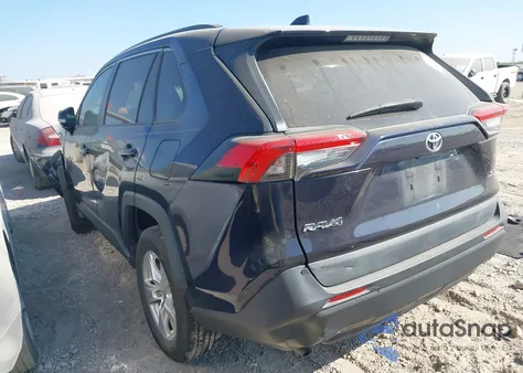 2019 Toyota Rav4 Xle z USA, uszkodzony, nr VIN 2T3W1RFV9KW051204